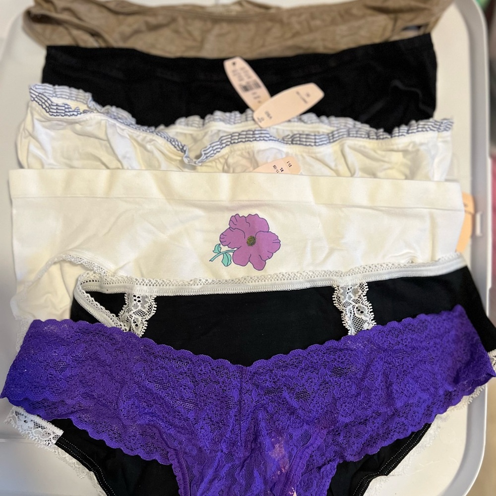 Victoria’s Secret Panty Lot XL